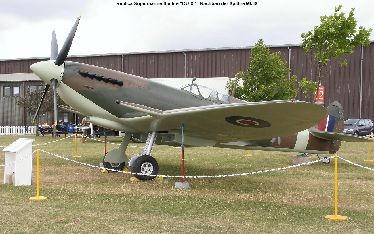 Replica der Supermarine Spitfire