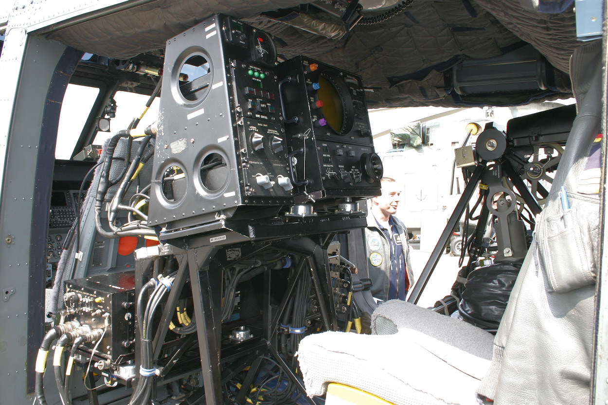 Westland MK 88 Sea Lynx - Geräte zur Sonarortung