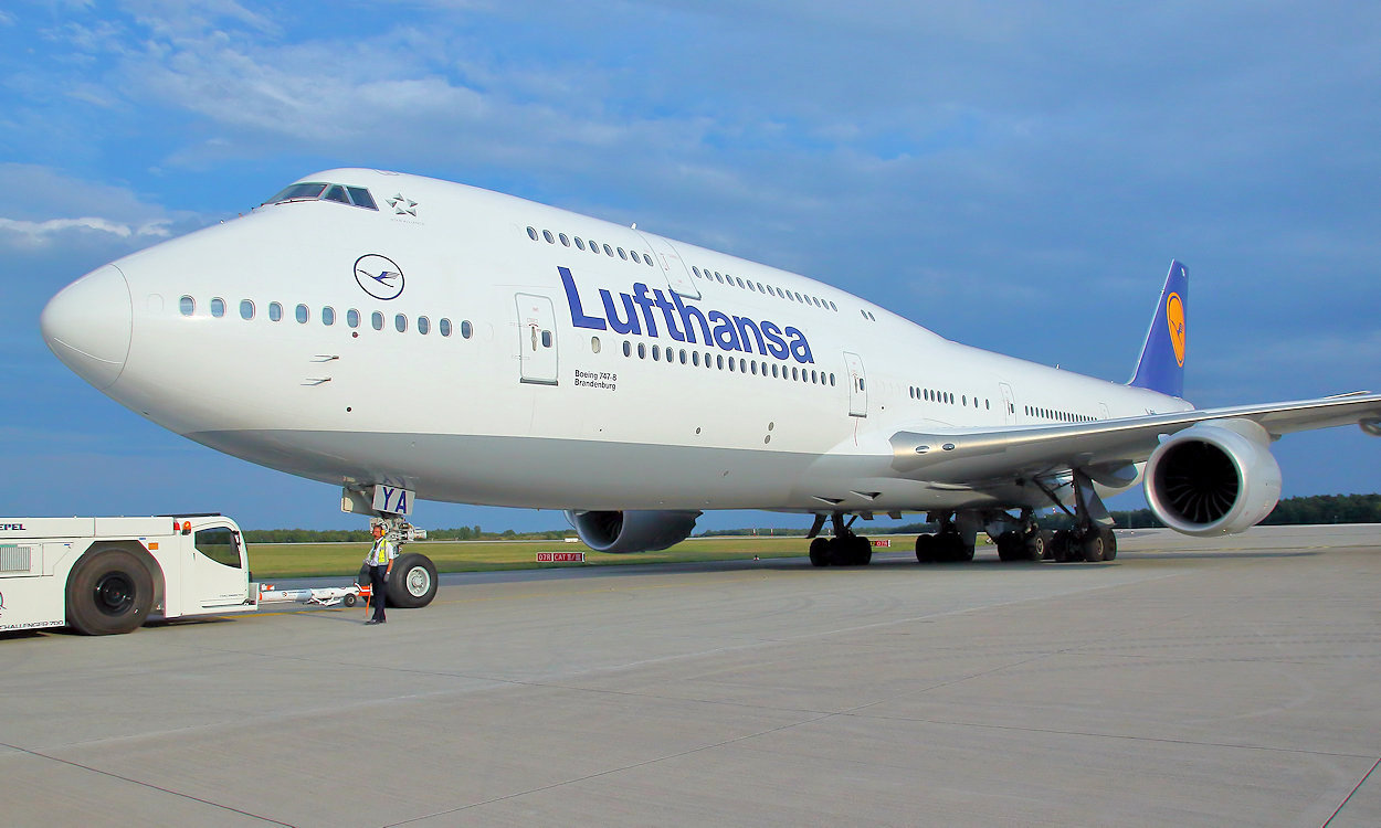 Boeing 747-8 Intercontinental - Brandenburg