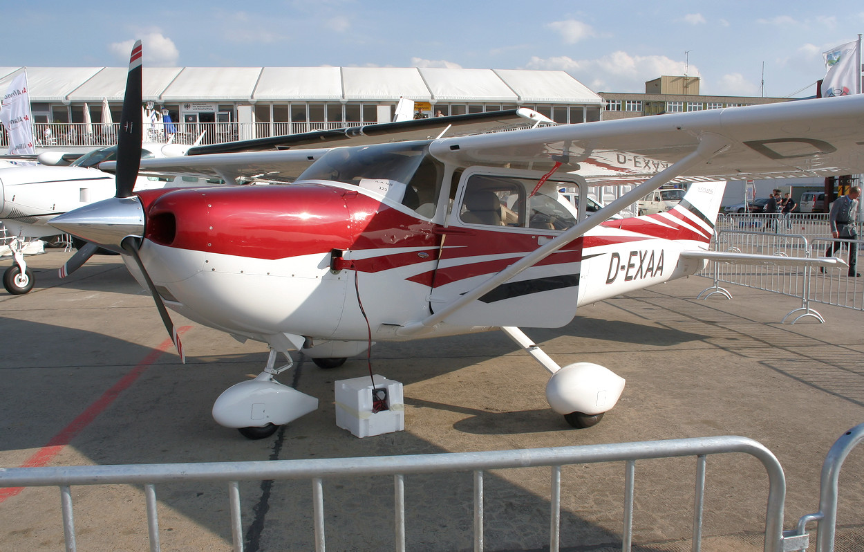 Cessna 182T Skylane - Leichtflugzeug