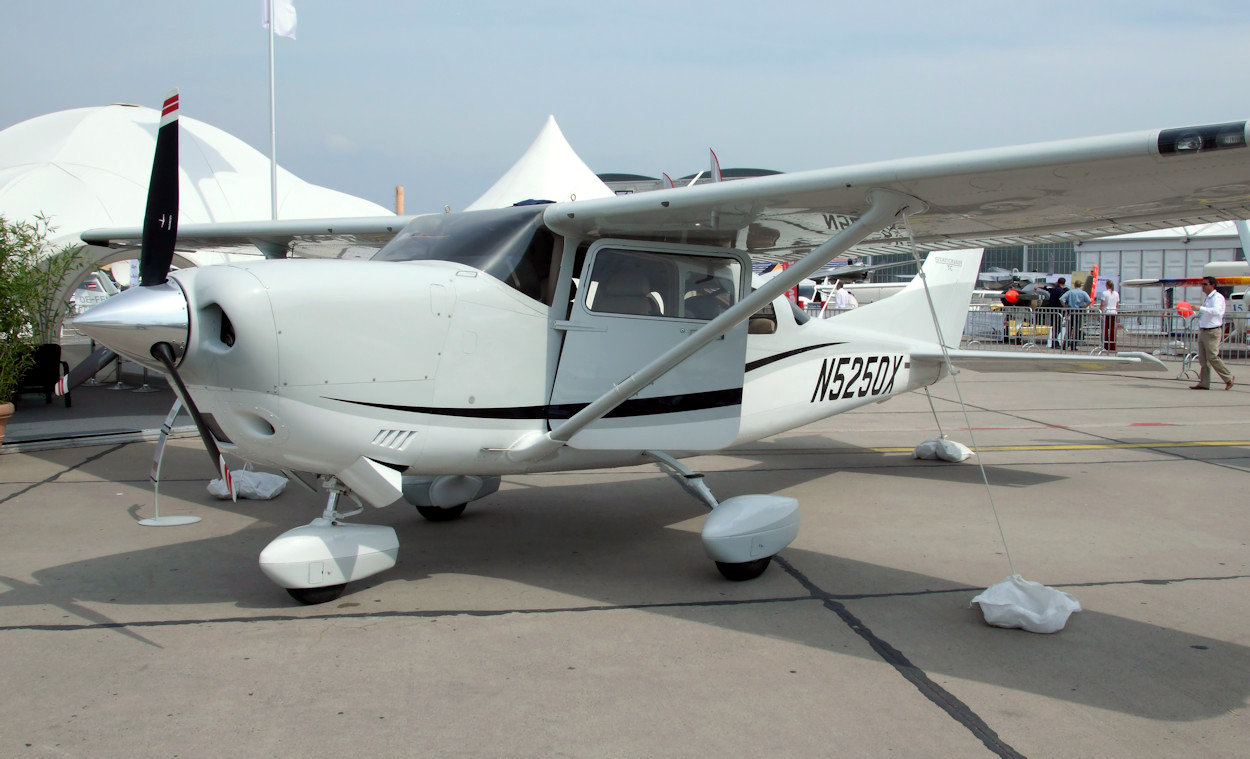 Cessna 206 Stationair TC - Leichtflugzeug