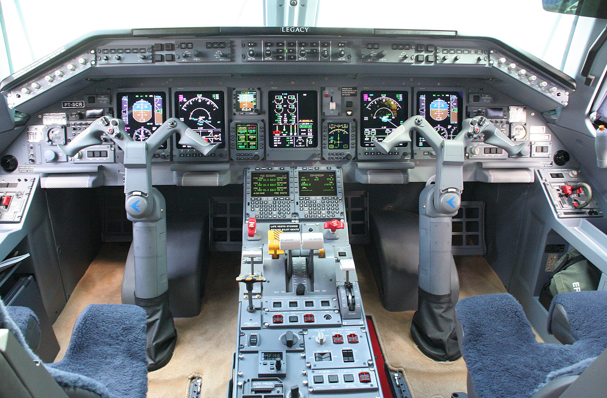 Embrear Legacy 600 - Cockpitansicht