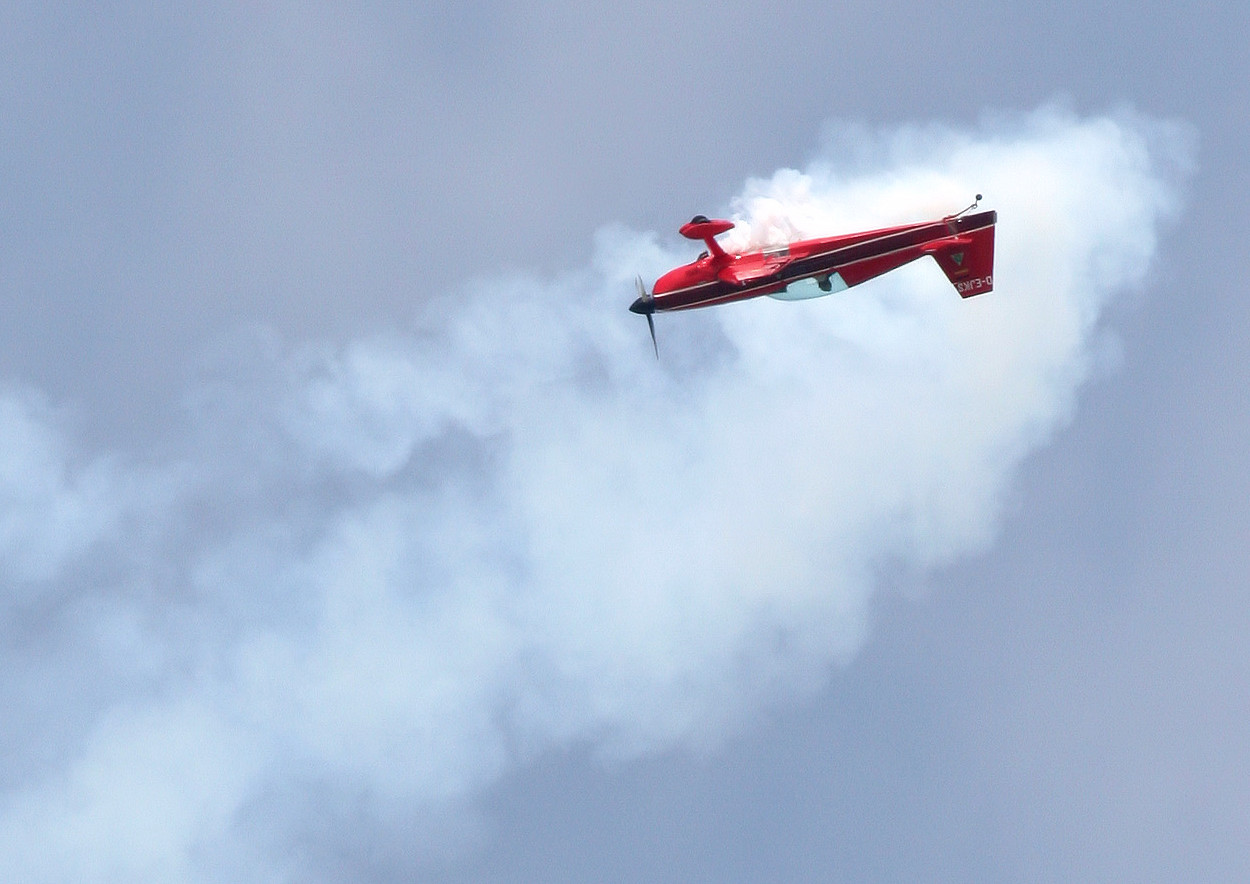 Extra 300 S - Aerobatics