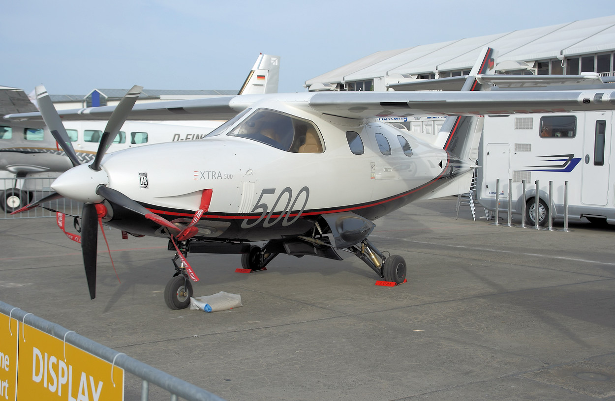 Extra EA 500 - turbopropgetriebenes Geschäftsflugzeug