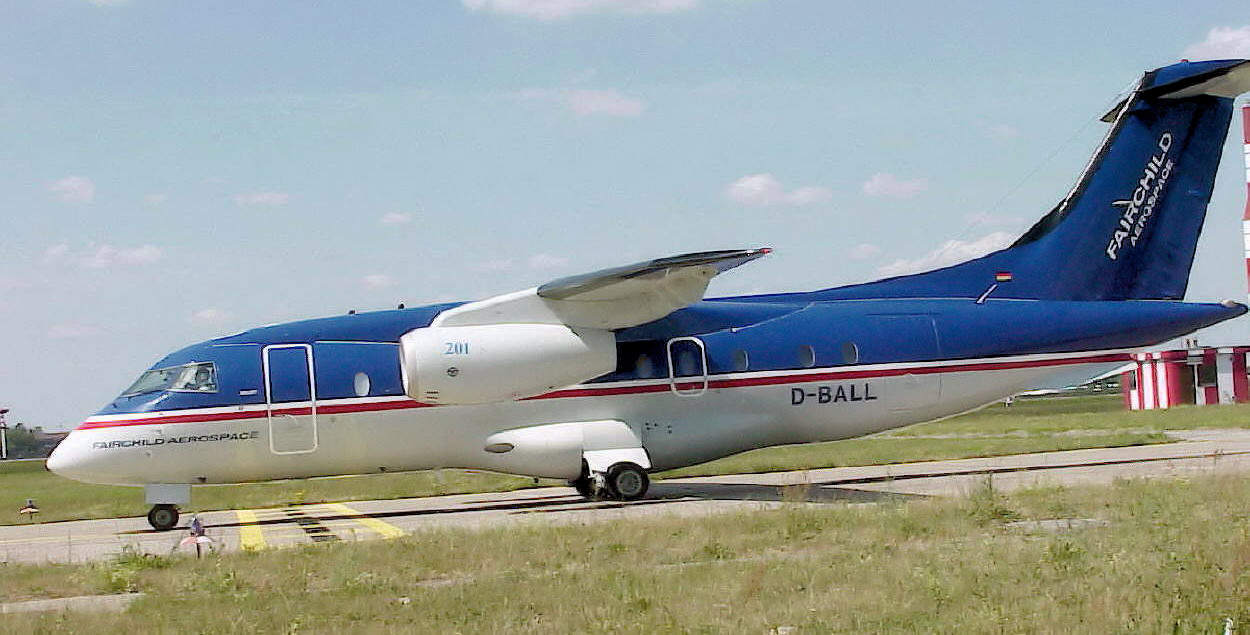 Fairchild 328 Jet - Passagierflugzeug