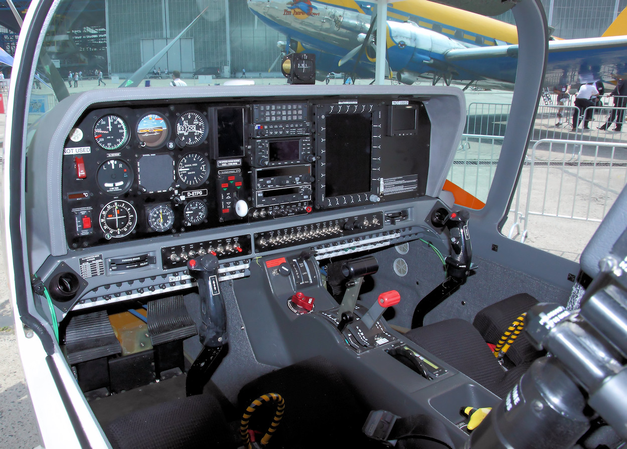 Grob G 120 TP - Cockpit