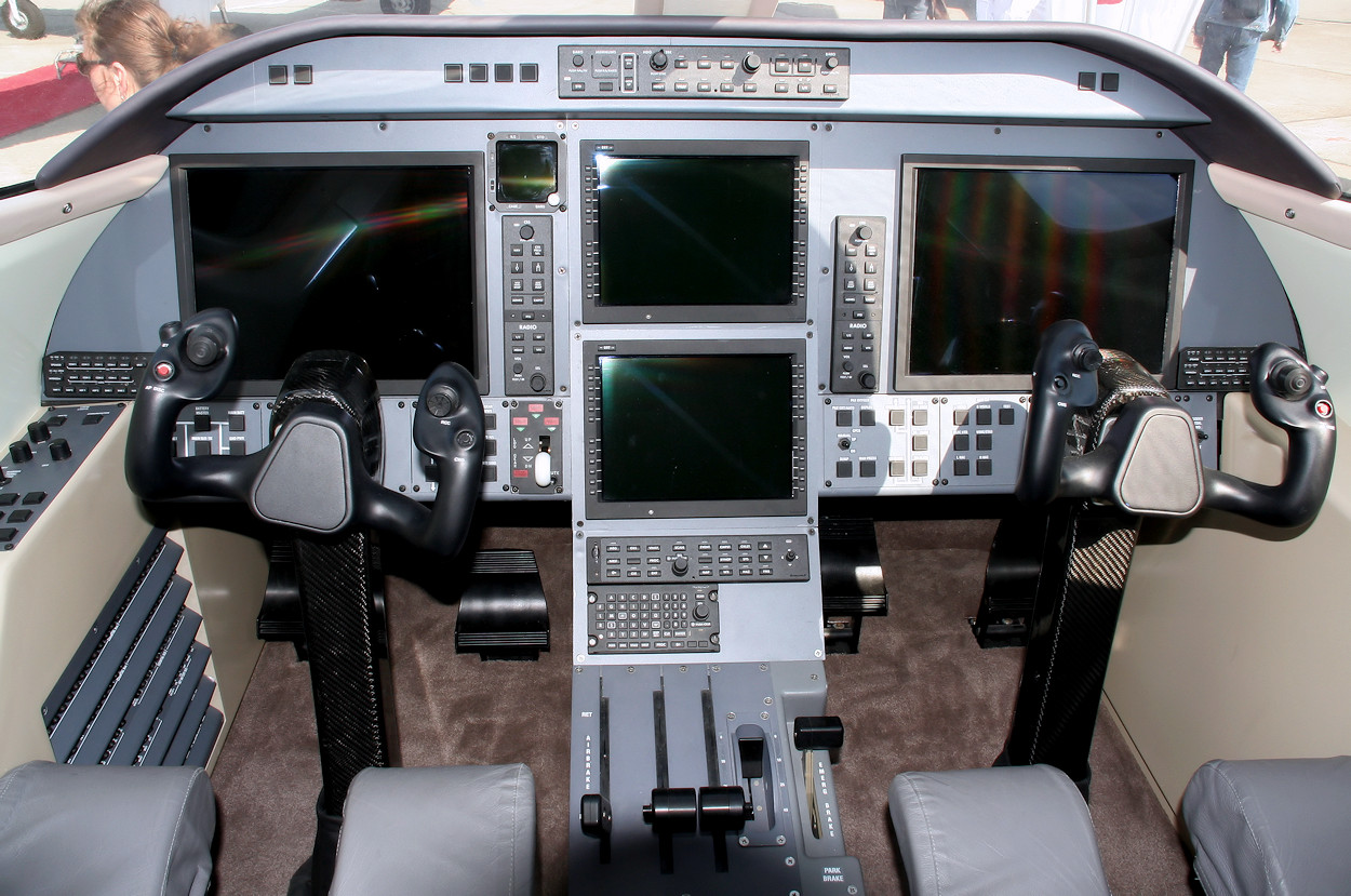 Grob G 180 SPn - Cockpit