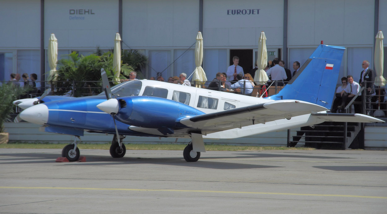 PZL-Mielec M-20-03 Mewa - in Lizenz gebaute Version der Piper PA-34 Seneca II