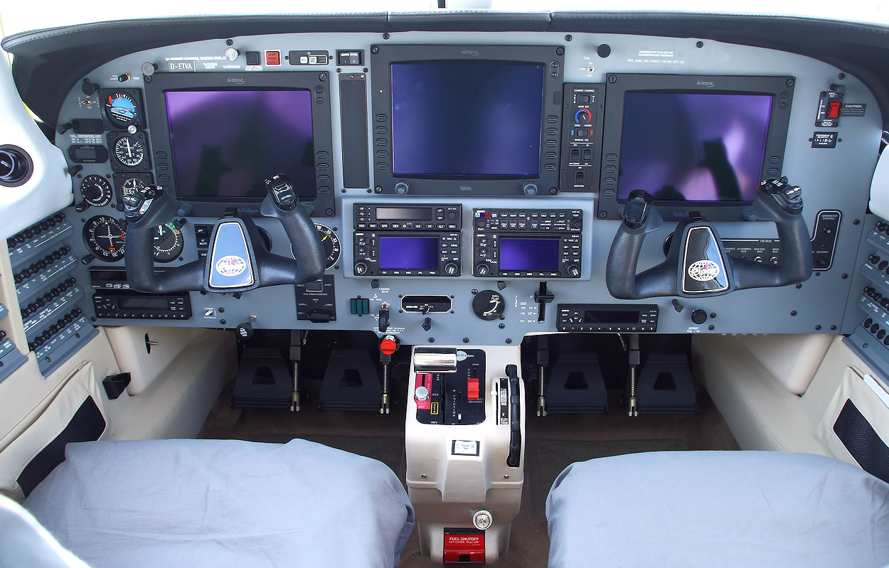 Piper Malibu Meridian PA-46 500TP - Cockpit