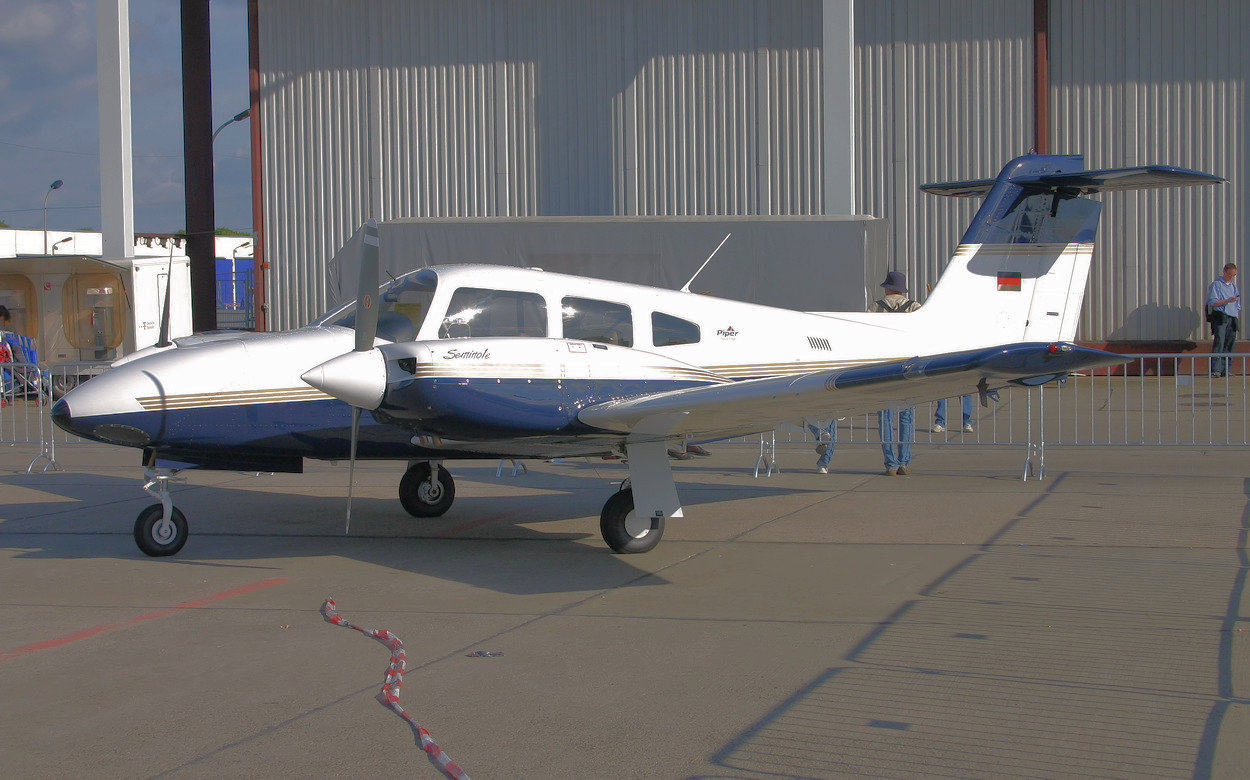 Piper Seminole PA-44 - Geschäftsreiseflugzeug