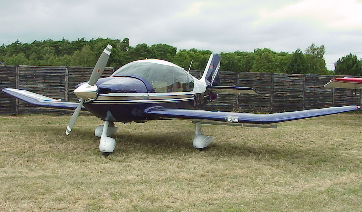 Robin DR 400-180 Regent - französisches Reiseflugzeug