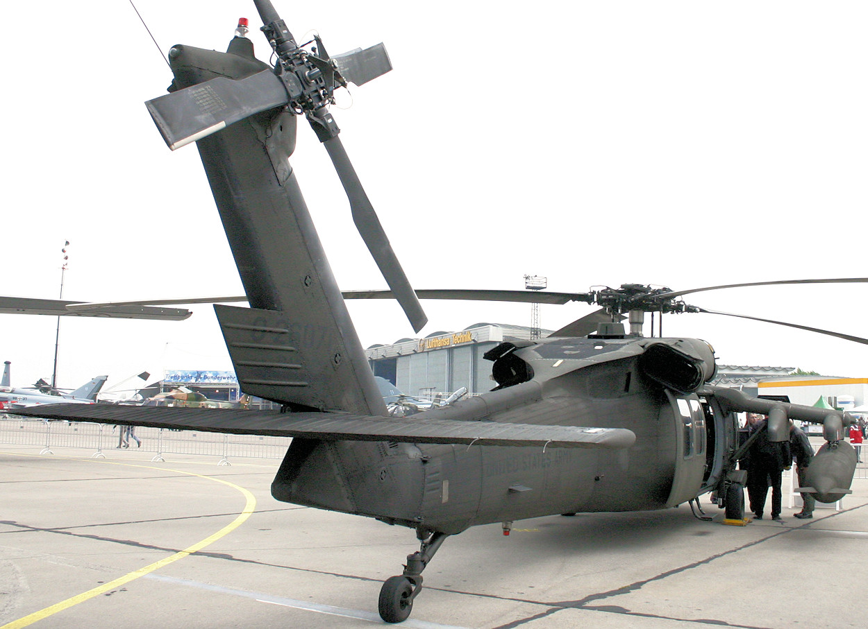 Sikorsky UH-60 L Black Hawk - Heckrotor