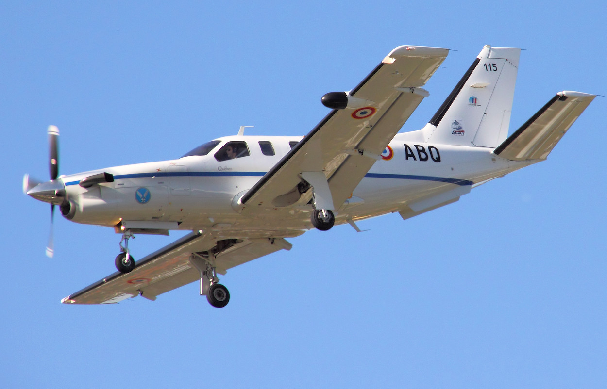 Socata TBM 700 - Hochleistungsflugzeug mit Turbo-Prop-Antrieb (seit 2009 "Daher TBM 700")