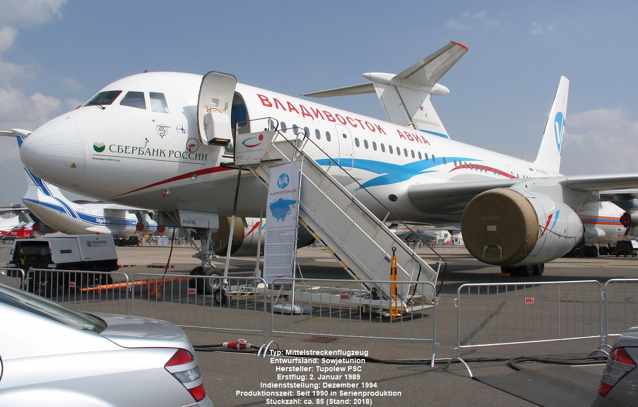 Tupolev TU 204 - zweistrahliges Mittelstreckenflugzeug des russischen Konstruktionsbüros