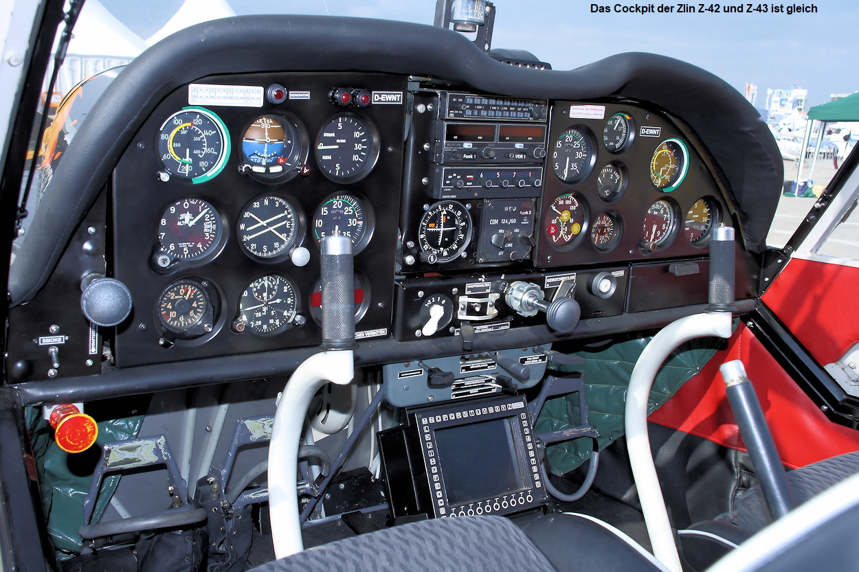 Zlin Z-43 - Cockpit