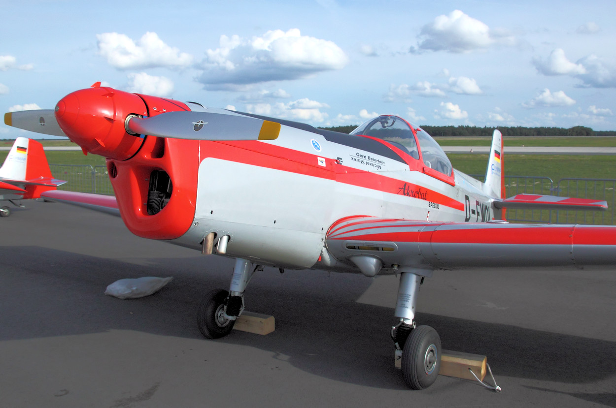 Zlin Z-526 AFS Akrobat Special - Sportflugzeug und Kunstflugzeug der Trener-Reihe