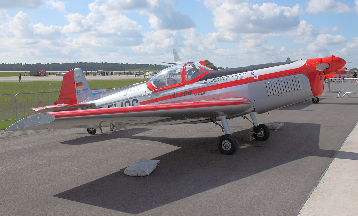 Zlin Z-526 AFS Akrobat Special - Sportflugzeug und Kunstflugzeug