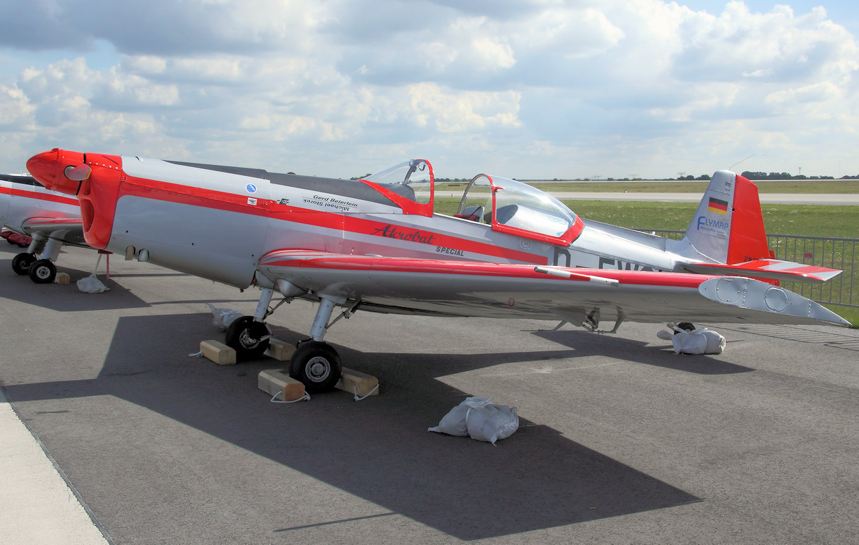 Zlin Z-526 AFS Akrobat Special - kunstflugtaugliches Sportflugzeug