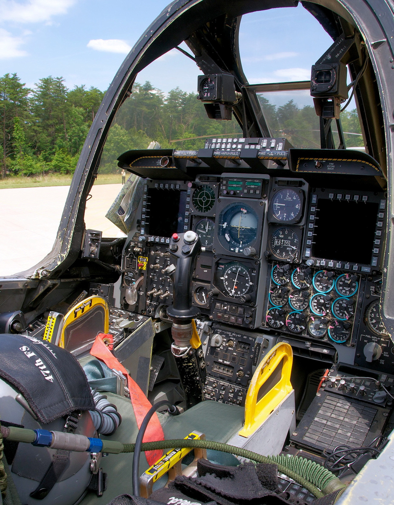 A-10 Thunderbolt II - Cockpit
