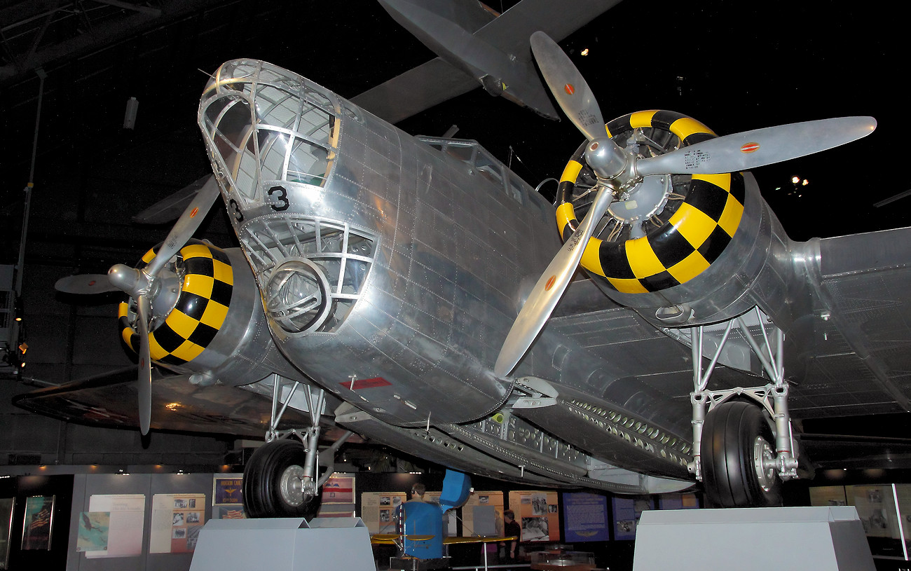 Douglas B-18 Bolo - Bomber