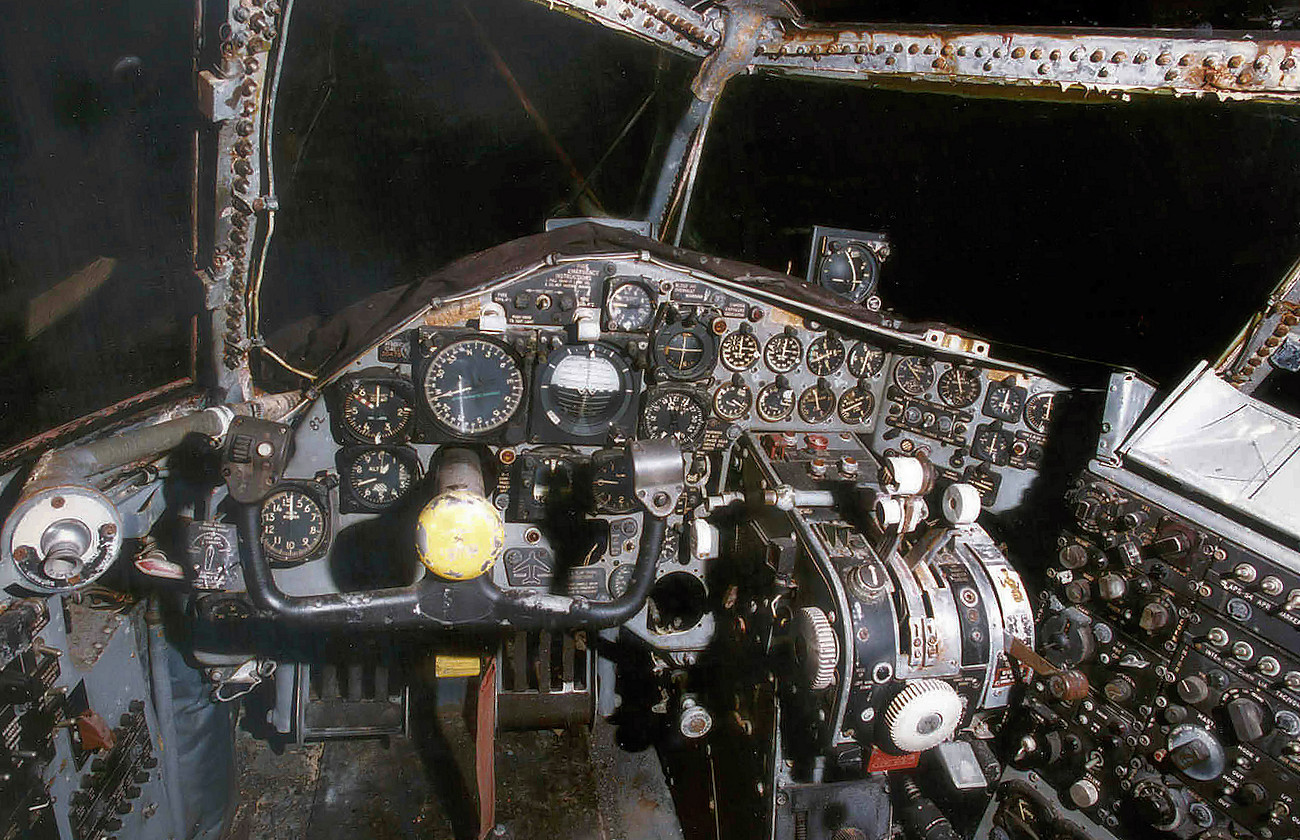 Douglas RB-66B Destroyer - Cockpit