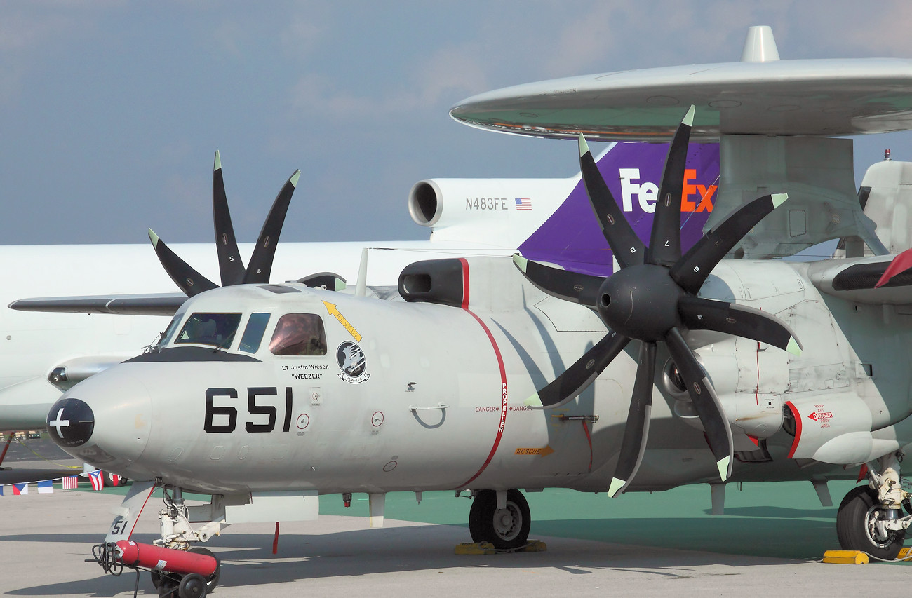 Grumman E-2 Hawkeye - Cockpitkanzel