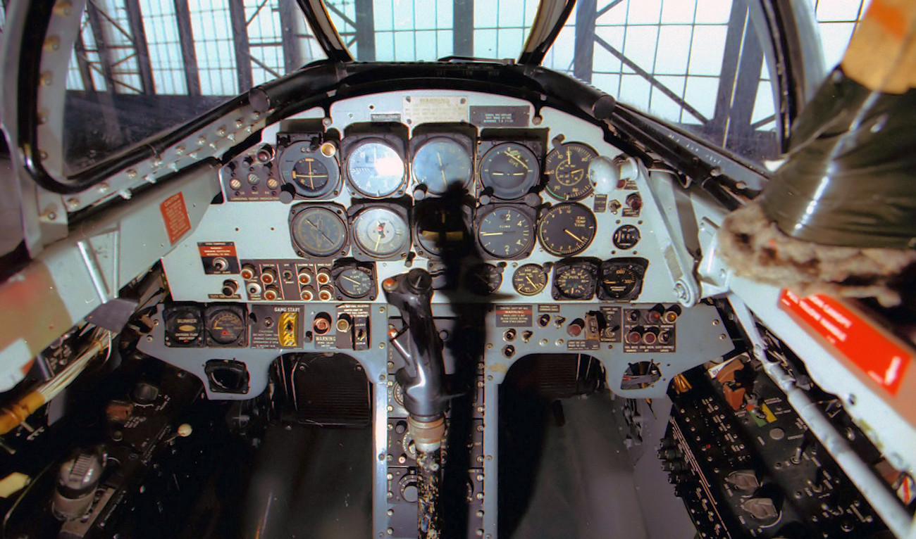 Lockheed T-33A Shooting Star - Cockpit vorne