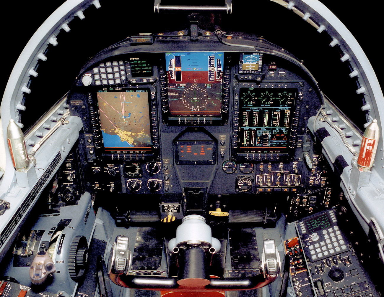 Lockheed U-2 mit Glas-Cockpit und GPS