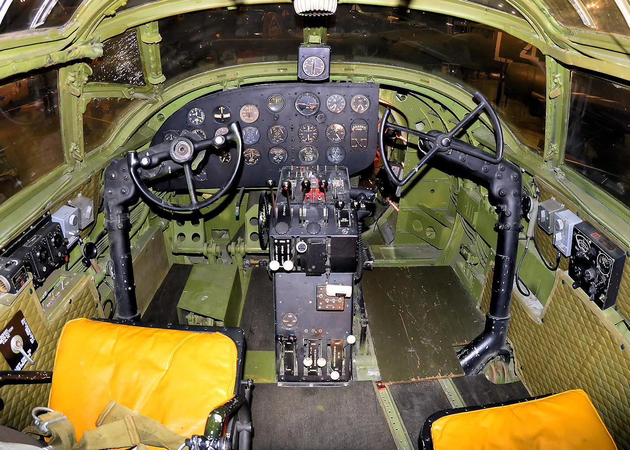 Martin B-26G Marauder - Cockpit