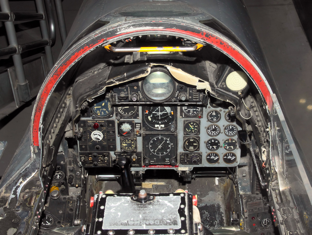 McDonnell Douglas F-4G Wild Weasel - Cockpit vorne