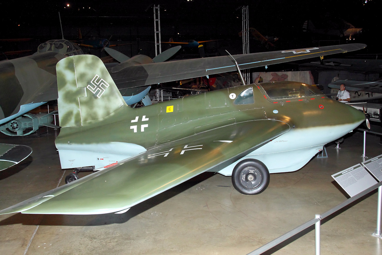 Messerschmitt Me 163B Komet - Militärflugzeug