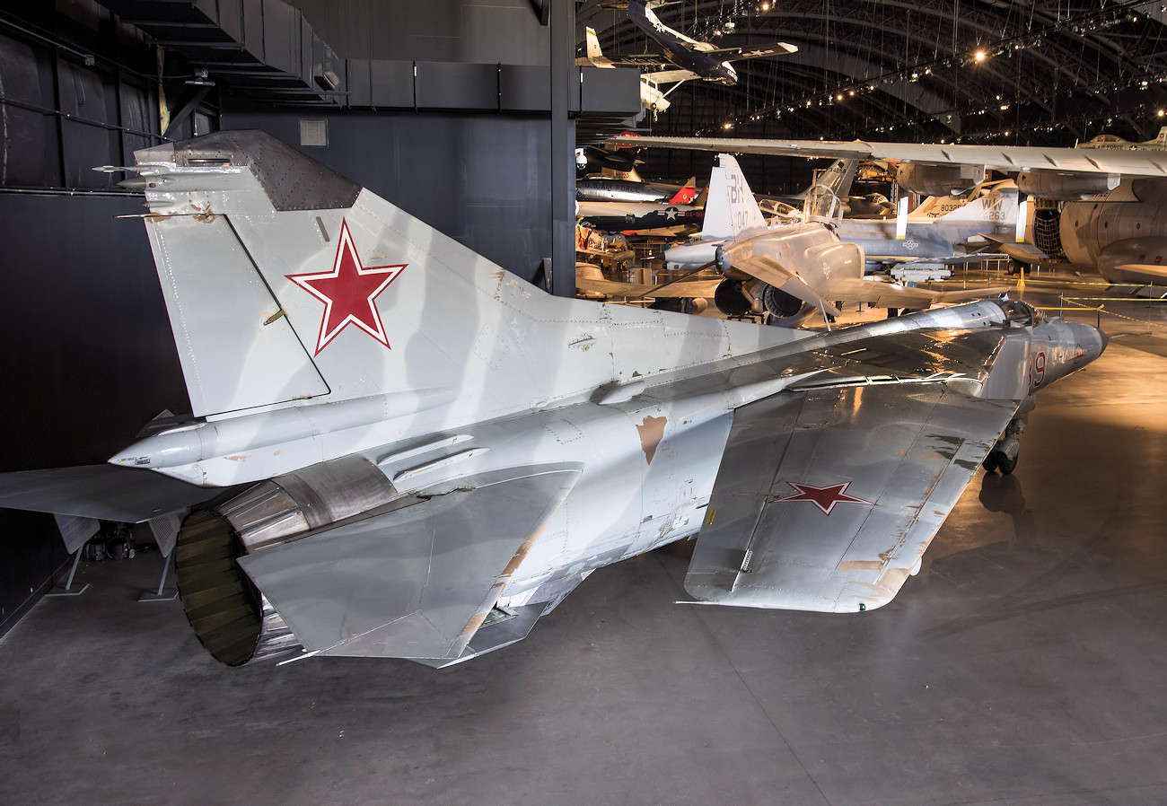 Mikoyan-Gurevich MiG-23MS - Vereinfachte Exportvariante der MiG-23M