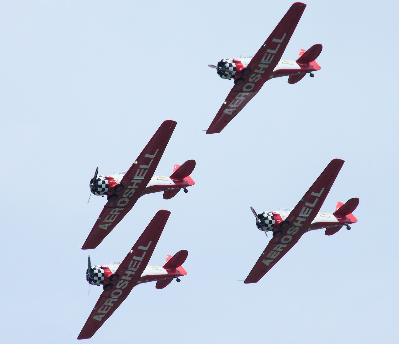 North American AT-6G Texan - Kunstflug