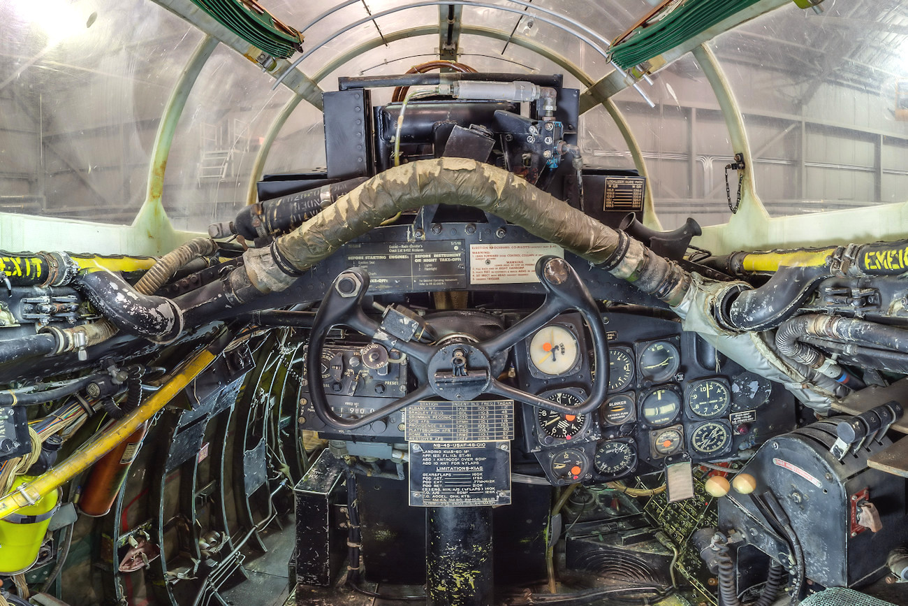 North American B-45 Tornado - Cockpit hinten