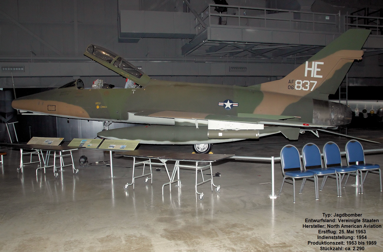 North American F-100F Super Sabre - Jagdflugzeug als Trainer