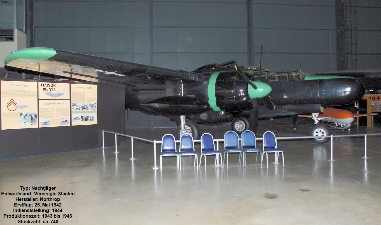 Northrop P-61 Black Widow - Kampfflugzeug