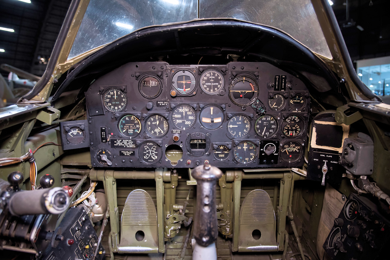 Republic P-47D Thunderbolt - Cockpit