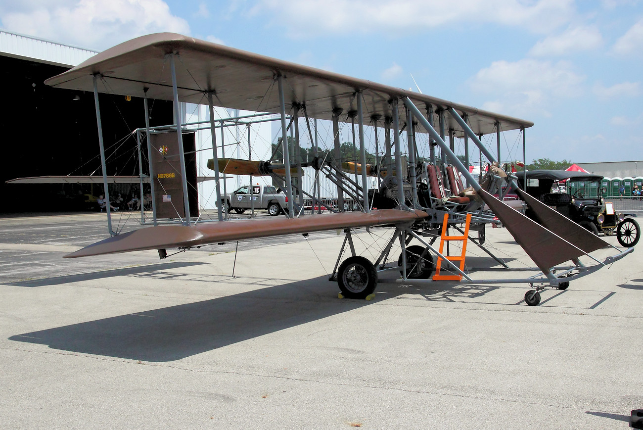 Wright B Flyer Brown Bird - Doppeldecker der ersten Serienmaschine der Gebrüder Wright von 1911