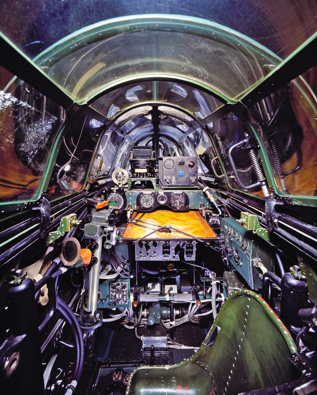 Aichi M6A1 Seiran - Cockpit hinten
