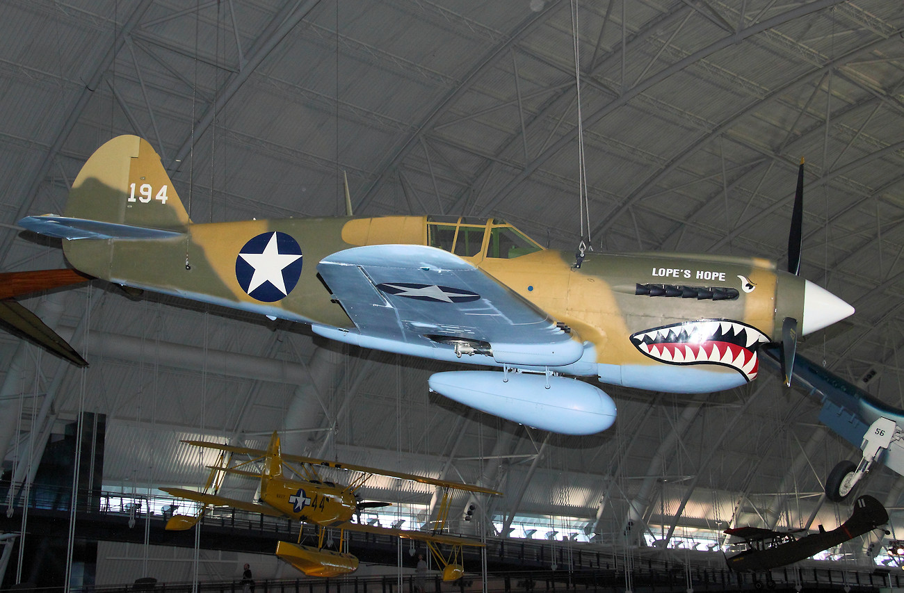 Curtiss P-40 Warhawk Kampfflugzeug