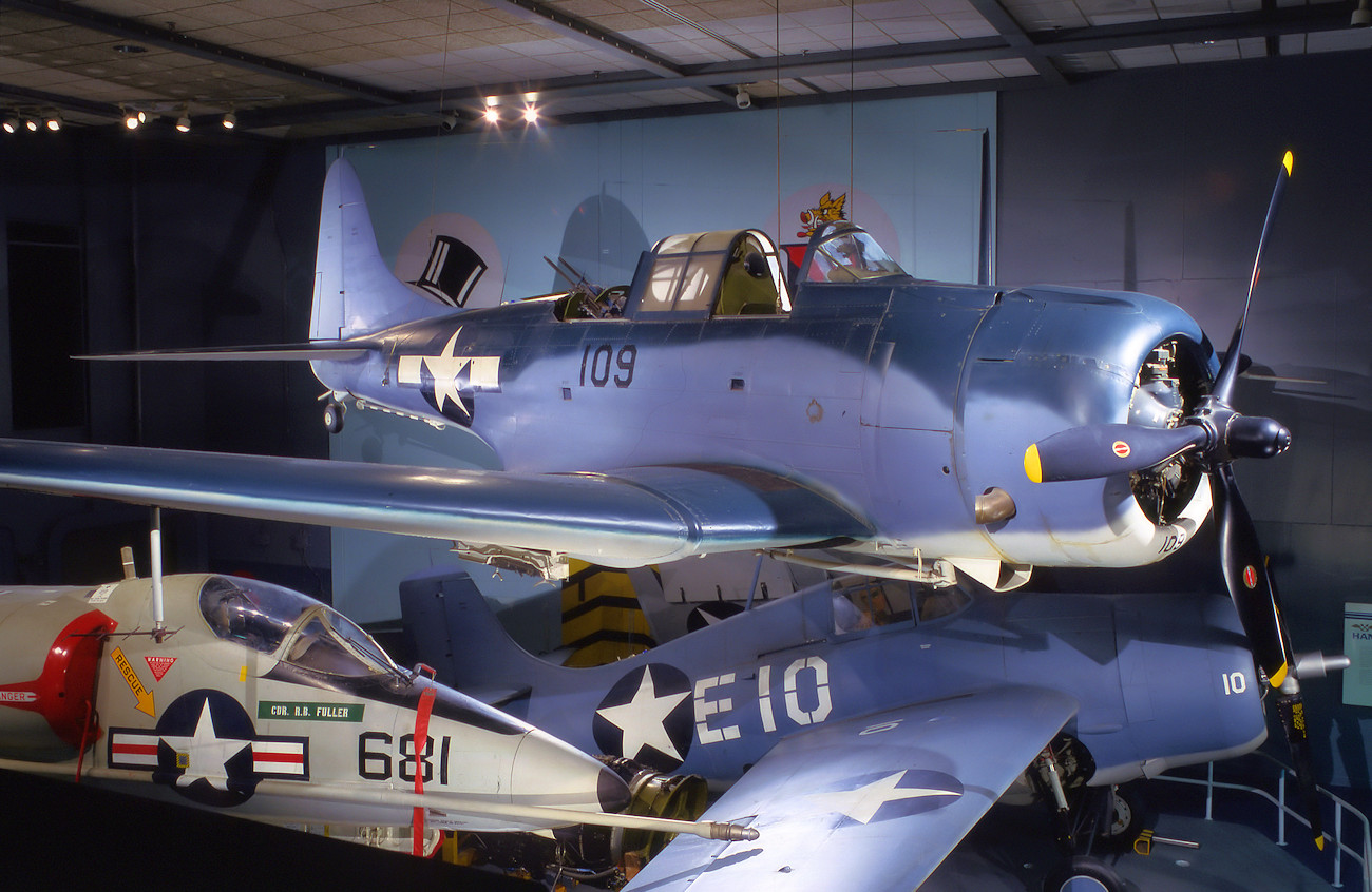 Douglas SBD Dauntless - Jagdflugzeug