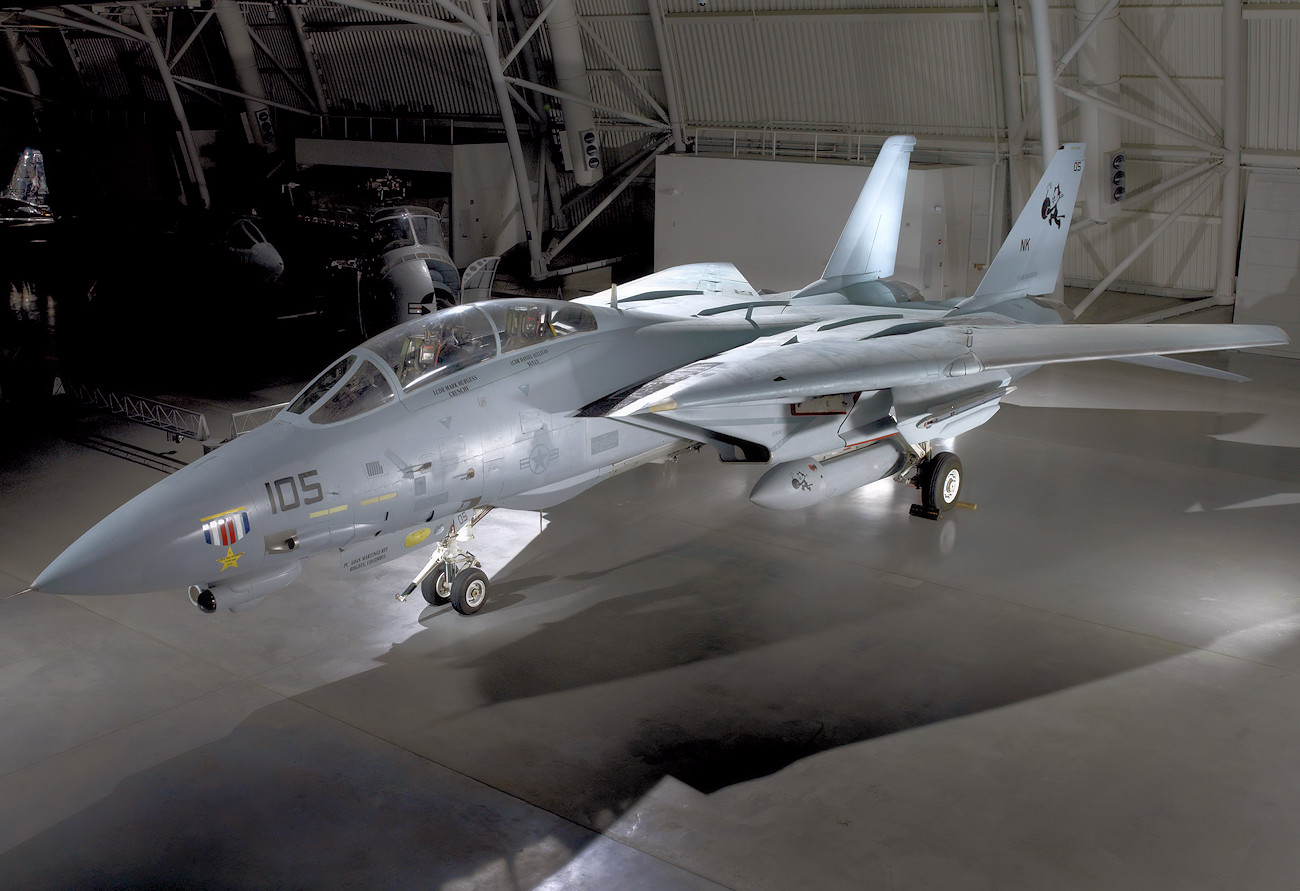 Grumman F-14 Tomcat - Kampfflugzeug mit Schwenkflügel