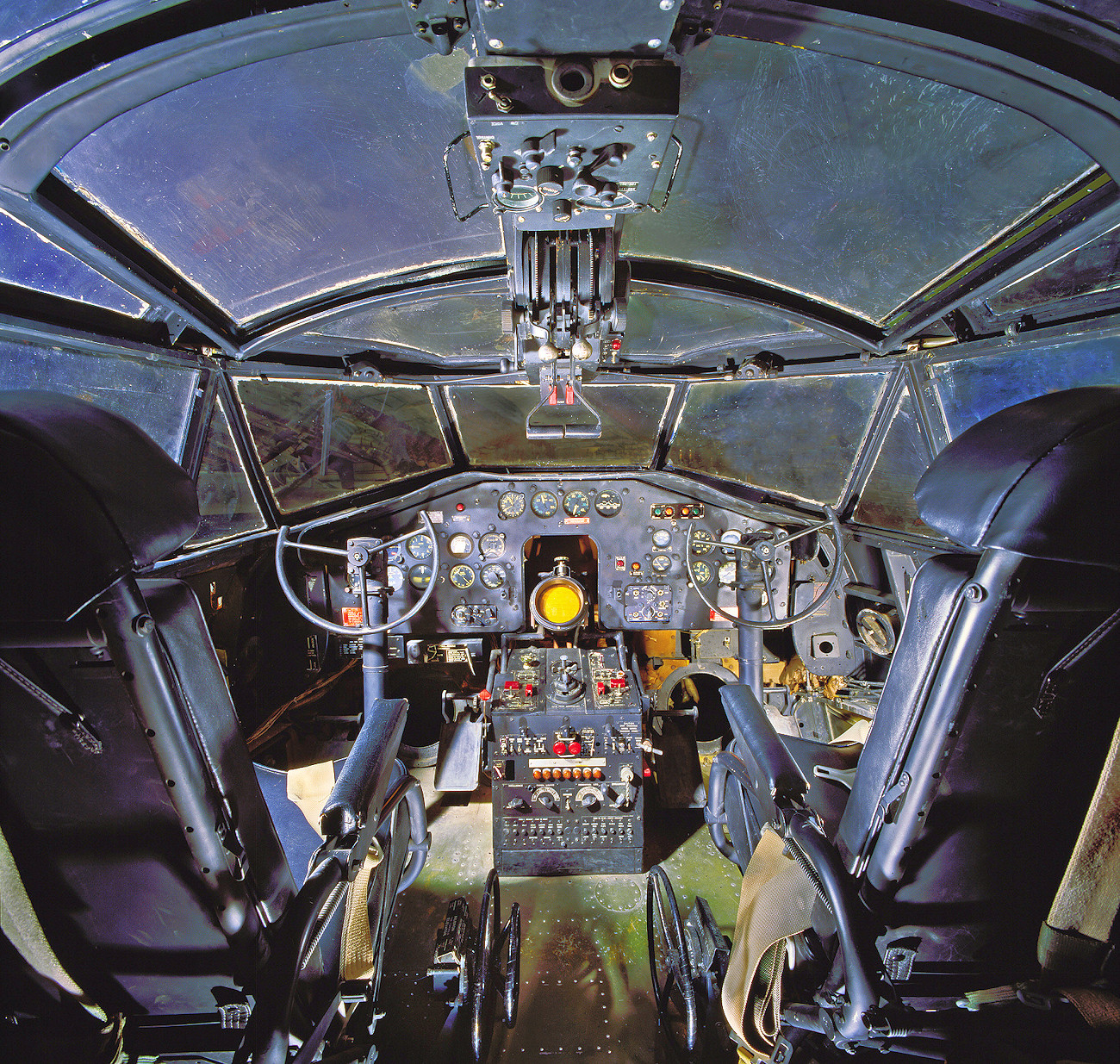 Martin PBM-5A Mariner - Cockpit