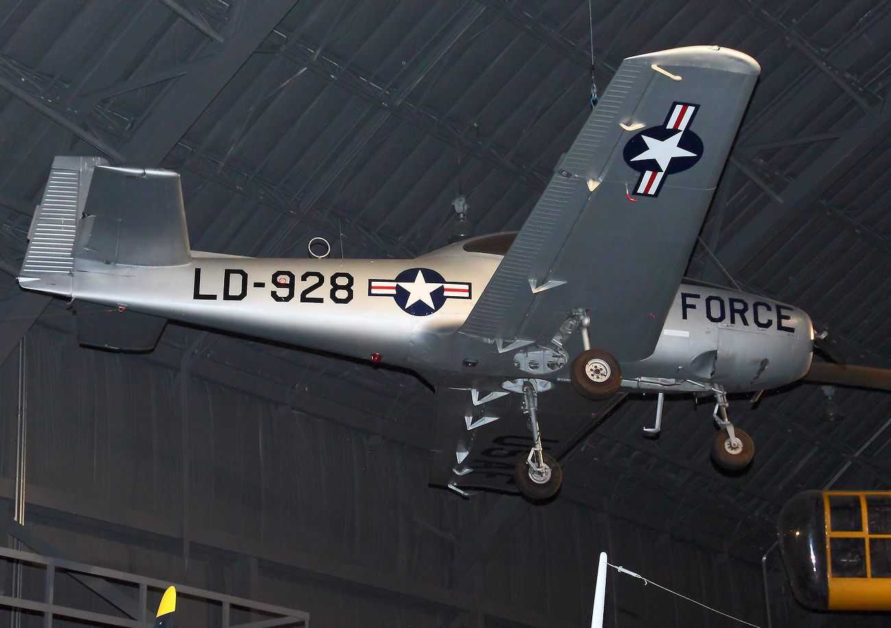 North American L-17A Navion - Verbindungsflugzeug und Beobachtungsflugzeug
