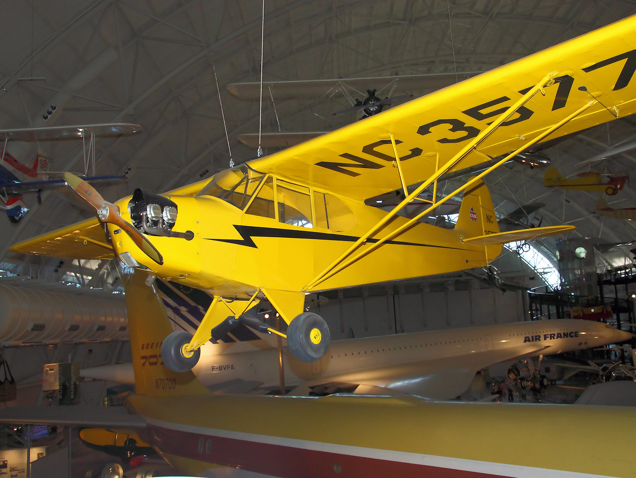 Piper J-3 Cub - Eines der erfolgreichsten Flugzeuge, die jemals gebaut wurden