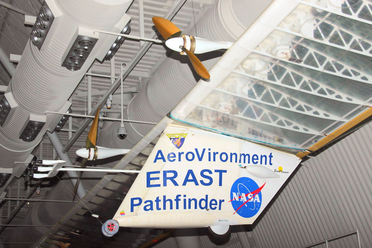 AeroVironment Pathfinder Plus mit Solarzellen