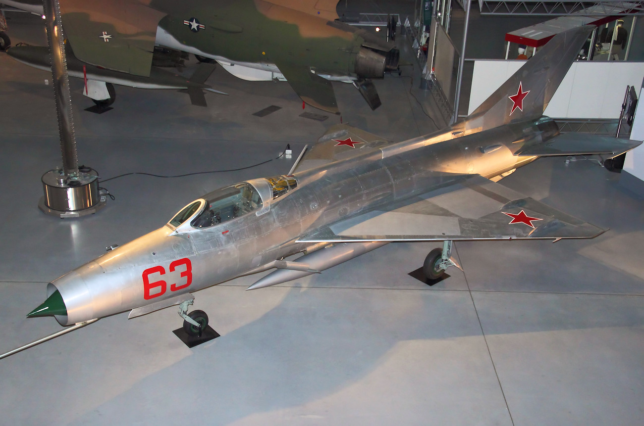 Mikojan Gurewitsch MiG-21 F - Kampfjet