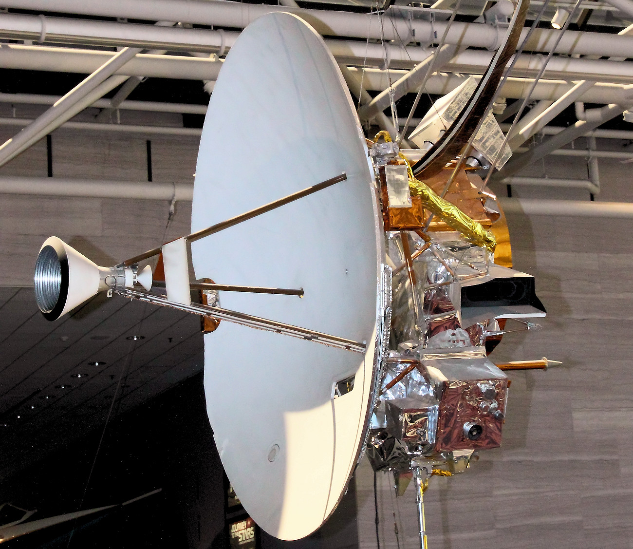 Pioneer 10 Satellit - 30 Jahre lang sendete die Raumsonde Fotos und wissenschaftliche Informationen zur Erde