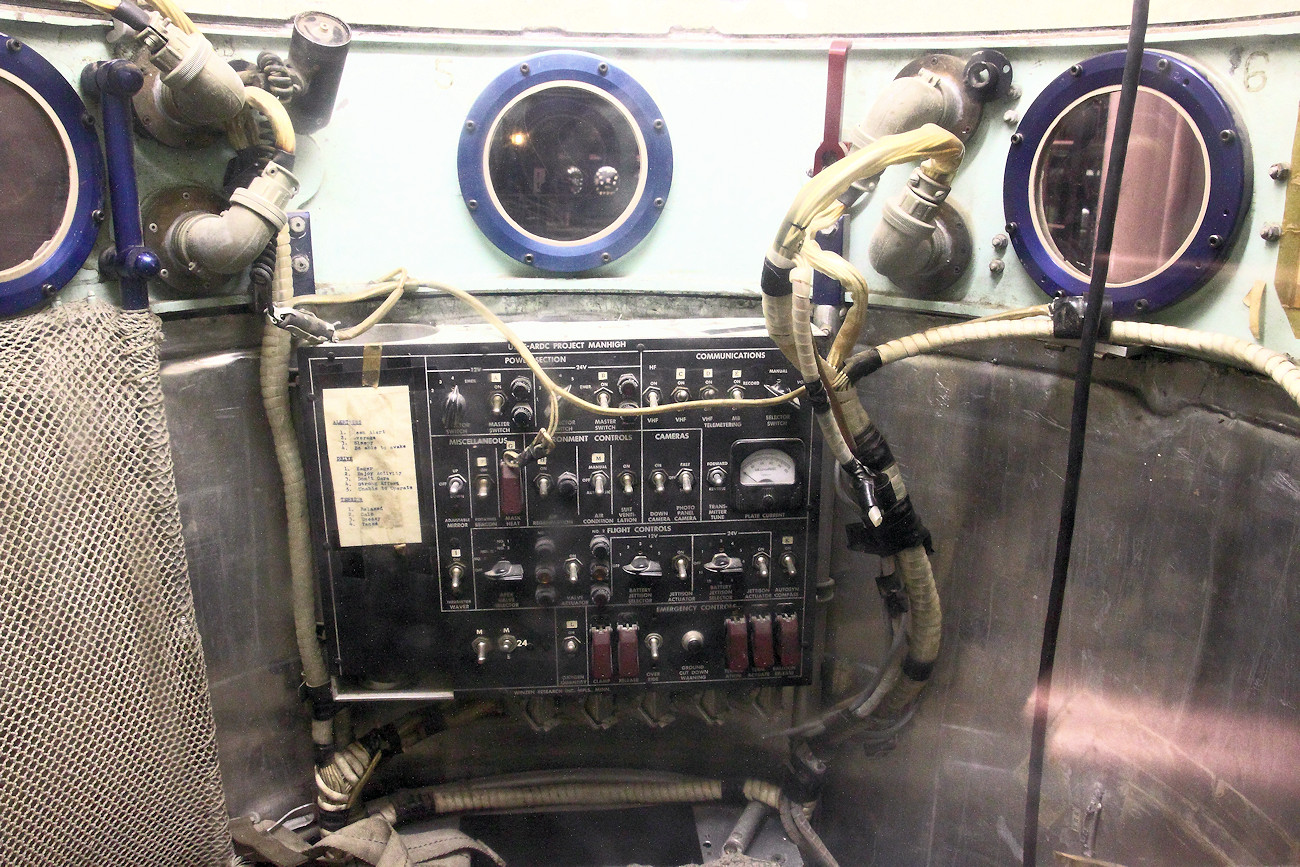 Projekt Manhigh Gondola - Cockpit