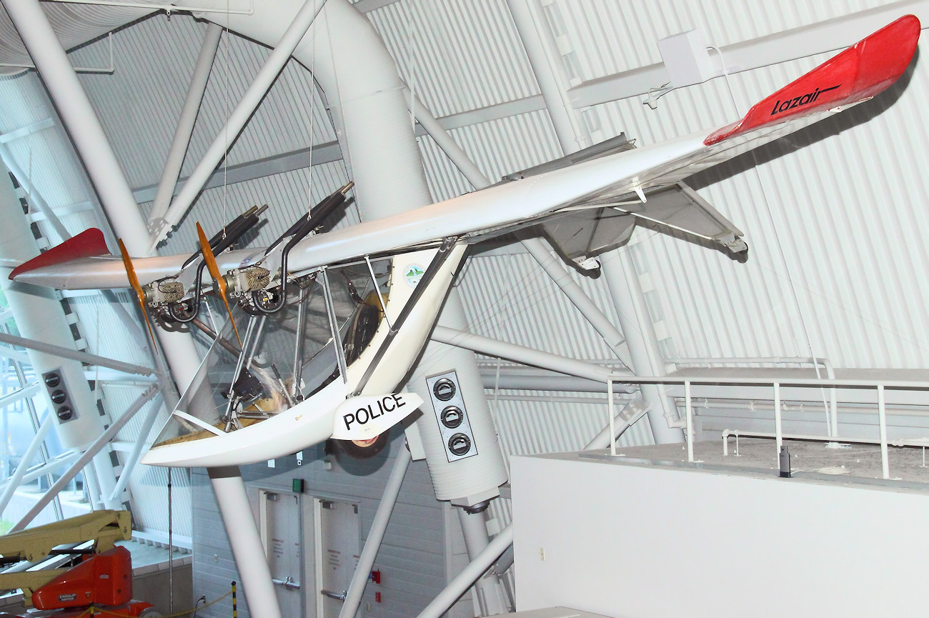 Ultralight Lazair SS EC - Das erste doppelmotorige UL-Flugzeug wurde von der Polizei eingesetzt